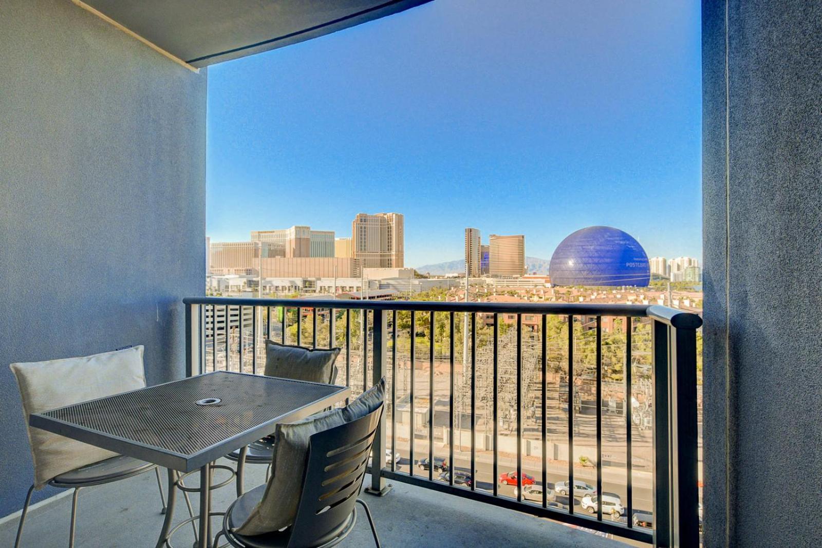 Modern Oasis Steps Away From The Las Vegas Strip Экстерьер фото