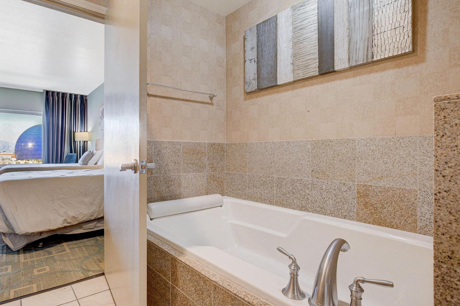 Modern Oasis Steps Away From The Las Vegas Strip Экстерьер фото