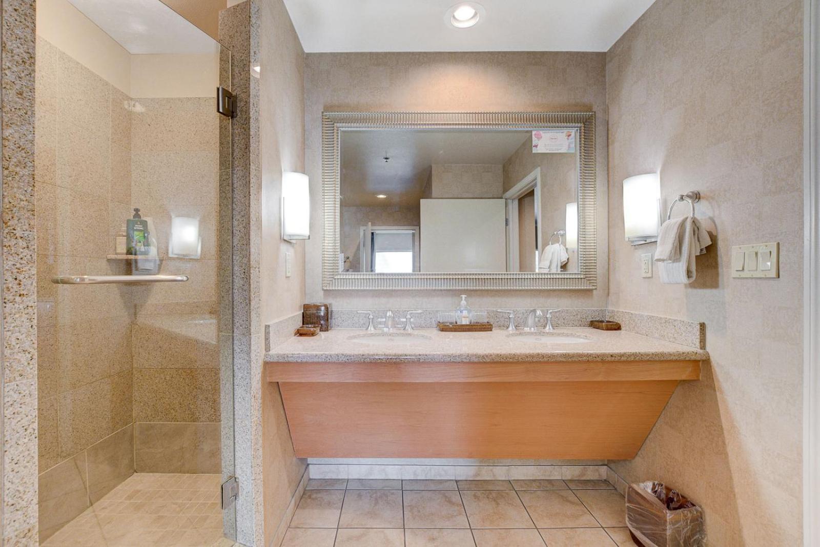 Modern Oasis Steps Away From The Las Vegas Strip Экстерьер фото